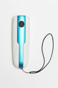 repelente de perros de mano